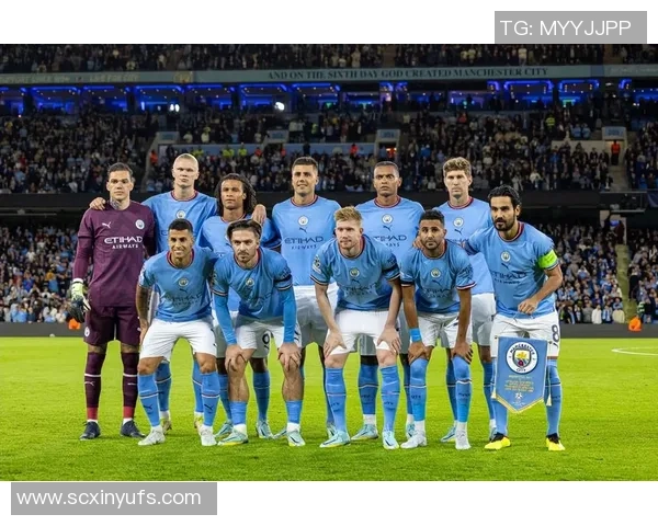 意大利足球明星加盟曼城助力球队争夺英超冠军荣耀